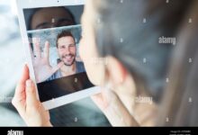 3 Tips Biar LDR Tak Cuma Bertahan, Tapi Juga Makin Dekat dan Sehat