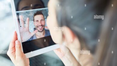 3 Tips Biar LDR Tak Cuma Bertahan, Tapi Juga Makin Dekat dan Sehat