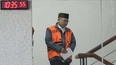 Istri Buka Suara Usai KPK Bantarkan Yaqut, Soroti Kondisi Sakit dan Langkah Cepat Tim Medis