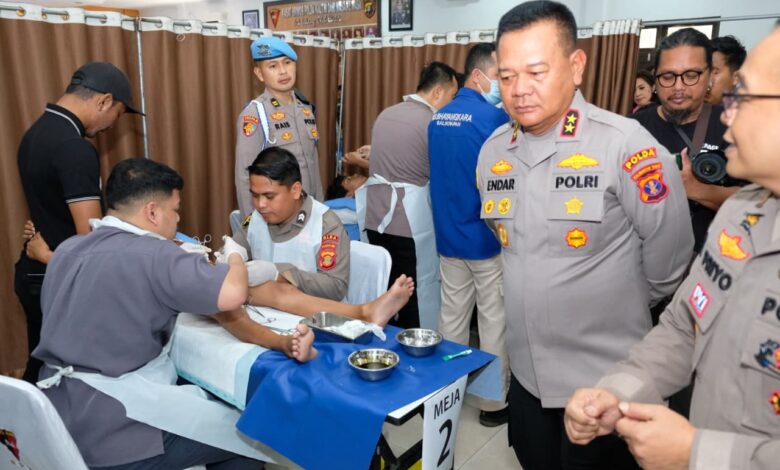 Ribuan Warga Dibantu Gratis di Balikpapan, Bakti Kesehatan Polda Kaltim Lampaui Target