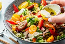 Dari Roti Sisa Hingga Pepaya Muda, 5 Salad Dunia Ini Jauh dari Bayanganmu