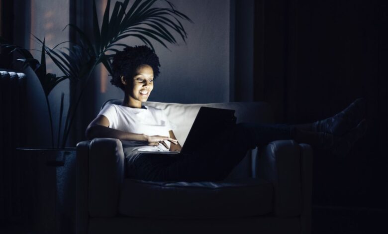 Listrik Sering Padam, 7 Laptop Ini Tetap Bisa Diajak Kerja Seharian Tanpa Colokan