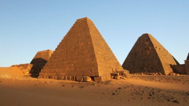 Piramida Meroë Di Sudan, Lebih Banyak Dari Mesir Dan Puncaknya Pernah Diledakkan