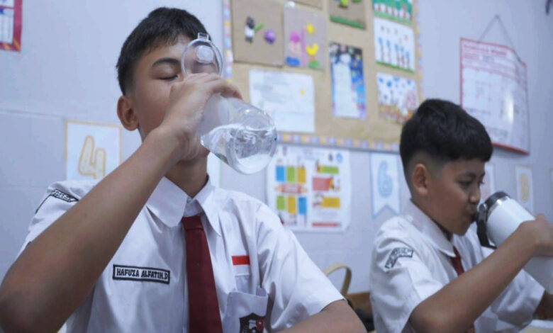 Berapa Kebutuhan Ideal Air Putih Harian, Jawaban 8 Gelas Tak Selalu Sama