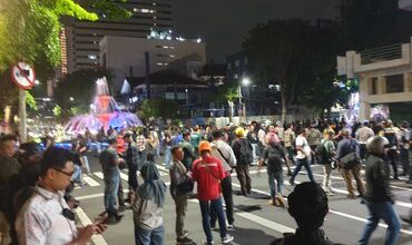 Grahadi Rusak Usai Demo #IndonesiaSekarat, Pemprov Jatim Sebut Kerugian Bagi Warga