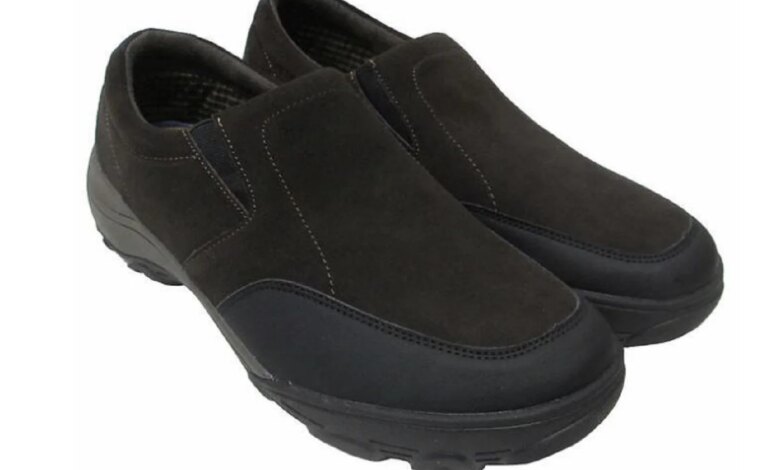 5 Sepatu Slip On Lokal yang Nyamannya Diakui Reviewer, Mulai Rp300 Ribuan Sudah Siap Jalan Seharian