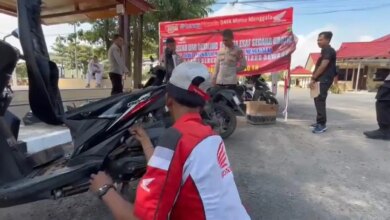 Warga Plaju Ulu Bisa Servis Motor Honda Gratis, Cek Rangka dan Ganti Oli Tanpa Biaya