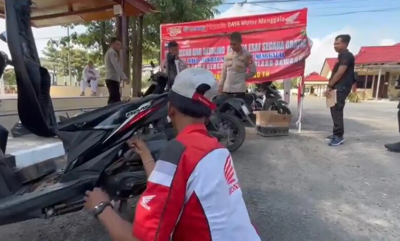 Warga Plaju Ulu Bisa Servis Motor Honda Gratis, Cek Rangka dan Ganti Oli Tanpa Biaya