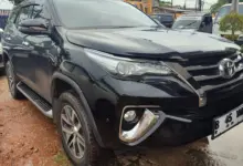 Fortuner Pelat Merah Lelang Mulai Rp 128 Juta, Pajak Tahunannya Tak Sampai Rp 2 Juta