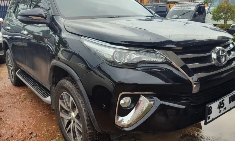 Fortuner Pelat Merah Lelang Mulai Rp 128 Juta, Pajak Tahunannya Tak Sampai Rp 2 Juta