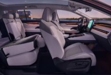 Kabin Canggih Skoda Peaq EV, Layar Ganda 13,6 Inci dan Fitur V2L yang Tak Biasa