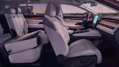 Kabin Canggih Skoda Peaq EV, Layar Ganda 13,6 Inci dan Fitur V2L yang Tak Biasa