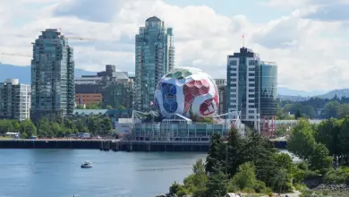 Vancouver Sulap Science World Jadi Bola Sepak Raksasa 17 Lantai, Ikon Baru Piala Dunia