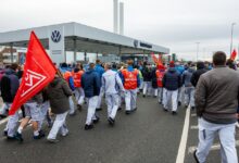 Volkswagen Siap PHK 100.000 Karyawan Dan Tutup Empat Pabrik, Guncangan Besar Dari Jerman