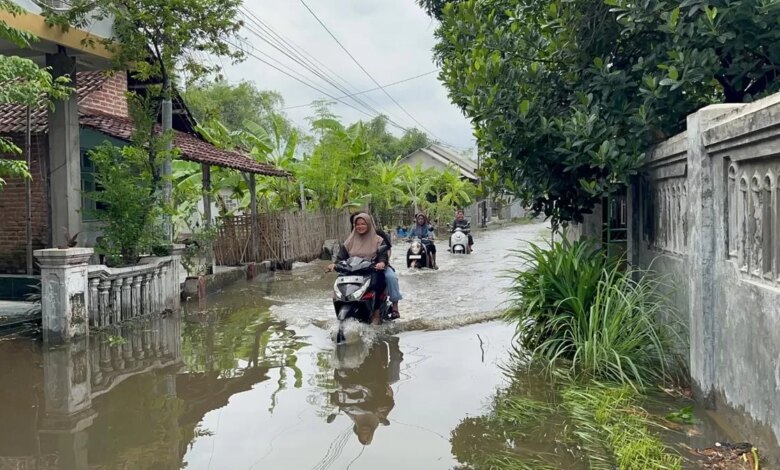 Batas Aman Motor Matic Terobos Banjir, Lewat dari Ini Mesin Bisa Kena Water Hammer