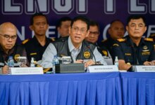 IHSG Ambruk, MBG Dipangkas dan Rp400 Triliun Disuntikkan ke Bank Himbara, 5 Guncangan Ekonomi Pekan Ini