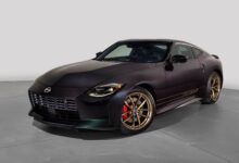 Nissan Z 2026 Tetap Manual dan RWD, Edisi Heritage Bikin Kolektor Berebut