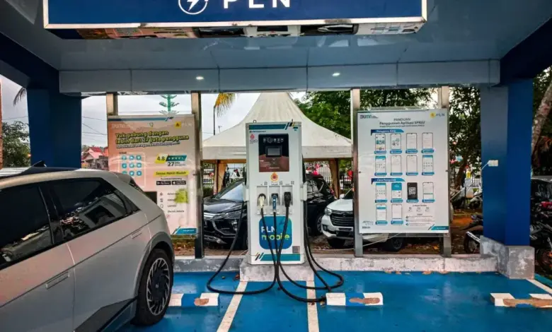 Penundaan Insentif Kendaraan Listrik, Sinyal Buruk Bagi Investasi dan Adopsi EV Indonesia