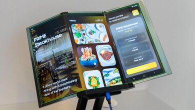 Samsung Mulai Produksi Layar iPhone Lipat Apple, Tanda Debutnya Kini Makin Dekat