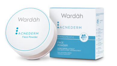 3 Bedak Tabur Wardah Terlaris di Shopee, Review Pengguna Menyorot Hasil Matte Tanpa Cakey