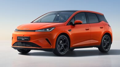 Mitsubishi Gandeng Foxconn untuk Hatchback Listrik Baru, BYD Dolphin dan MG4 EV Patut Waspada