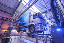 B50 Segera Berlaku, Daimler Siapkan Bengkel Resmi agar Perawatan Mesin Tak Keliru
