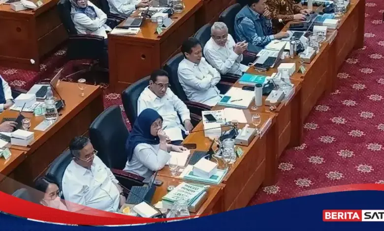 Menkes Ungkap Beban Nakes Memuncak, Indonesia Masih Kekurangan Dokter di Daerah Terpencil