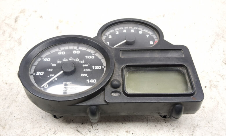 Masih Sering Tertukar, Ini Beda Speedometer, Odometer, dan Takometer di Motor