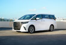 Toyota Alphard Bukan Sekadar MPV Premium, Kabinnya Lapang dan Tenaganya Tetap Meyakinkan