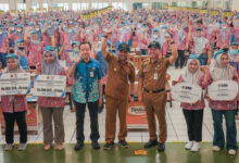 Gubernur Jateng Salurkan BLT Cukai Tembakau Rp 51 Miliar, 85 Ribu Pekerja Segera Terima Bantuan