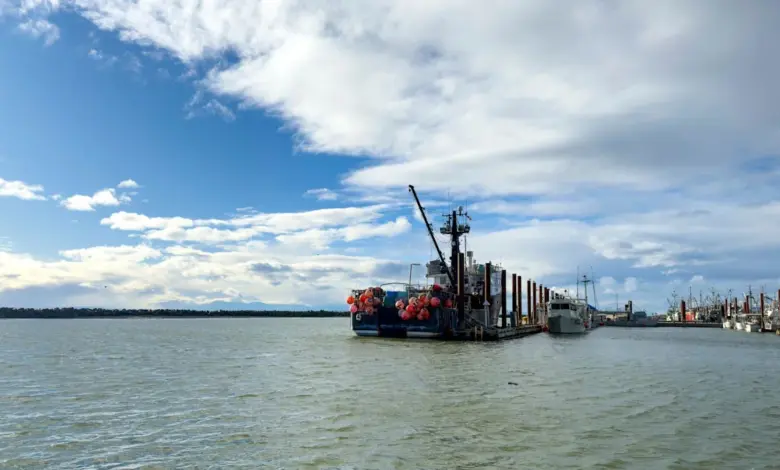 Pencarian Enam Orang Dihentikan, Kapal Charter Tenggelam di Lepas Vancouver